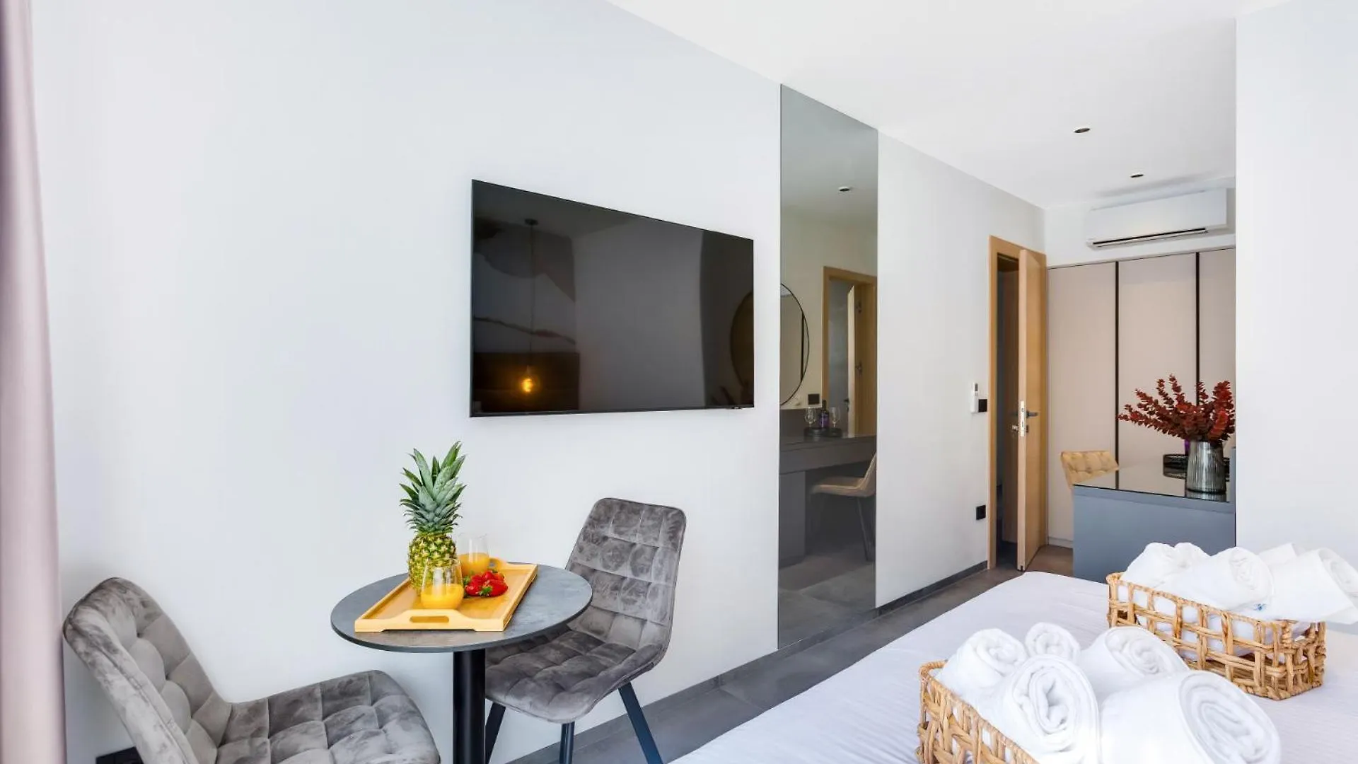 Guest house Fly Rooms Medulin - 50M From The Beach - New 2024 Croatia