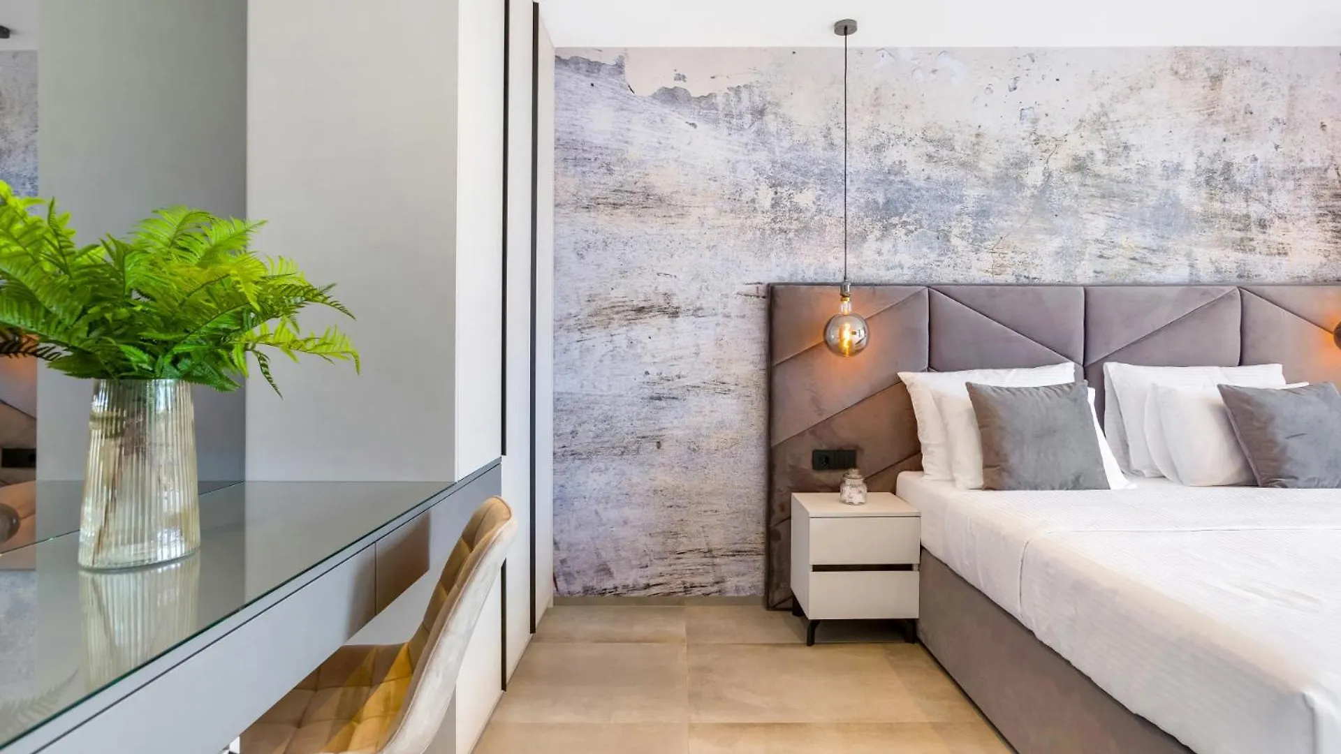 Guest house Fly Rooms Medulin - 50M From The Beach - New 2024
