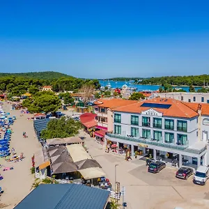 https://hotel-koral-medulin.pula-hotels.org