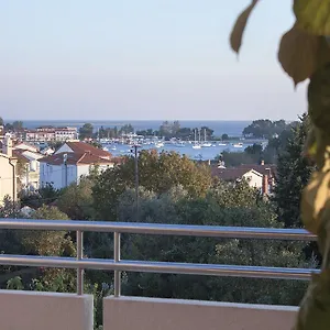 Ceja Near Sea Medulin