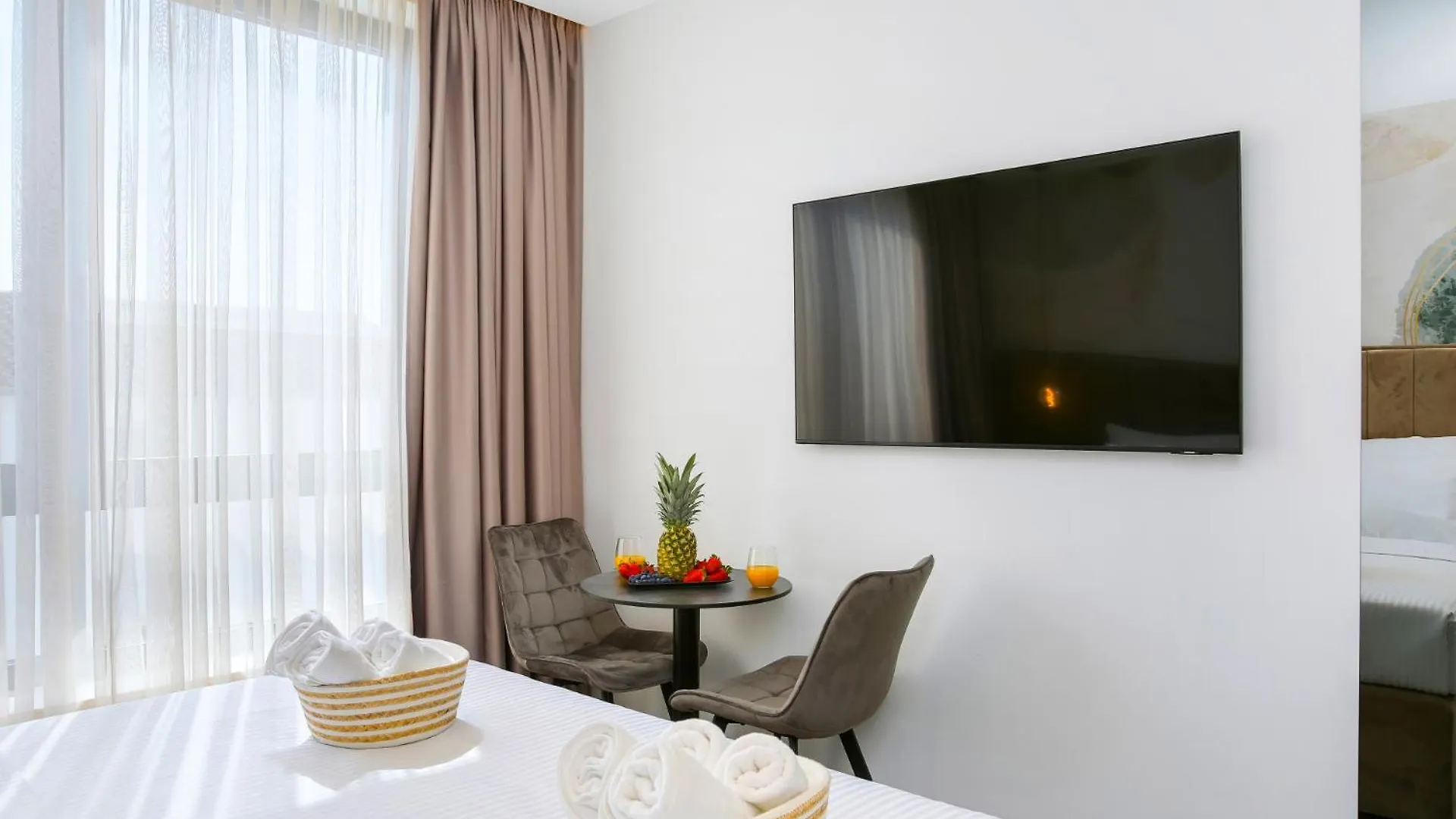 Fly Rooms Medulin - 50M From The Beach - New 2024 Gasthof