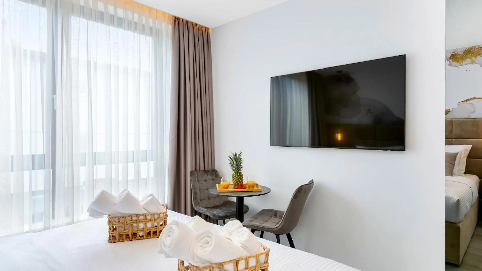 Fly Rooms Medulin - 50M From The Beach - New 2024 Gasthof