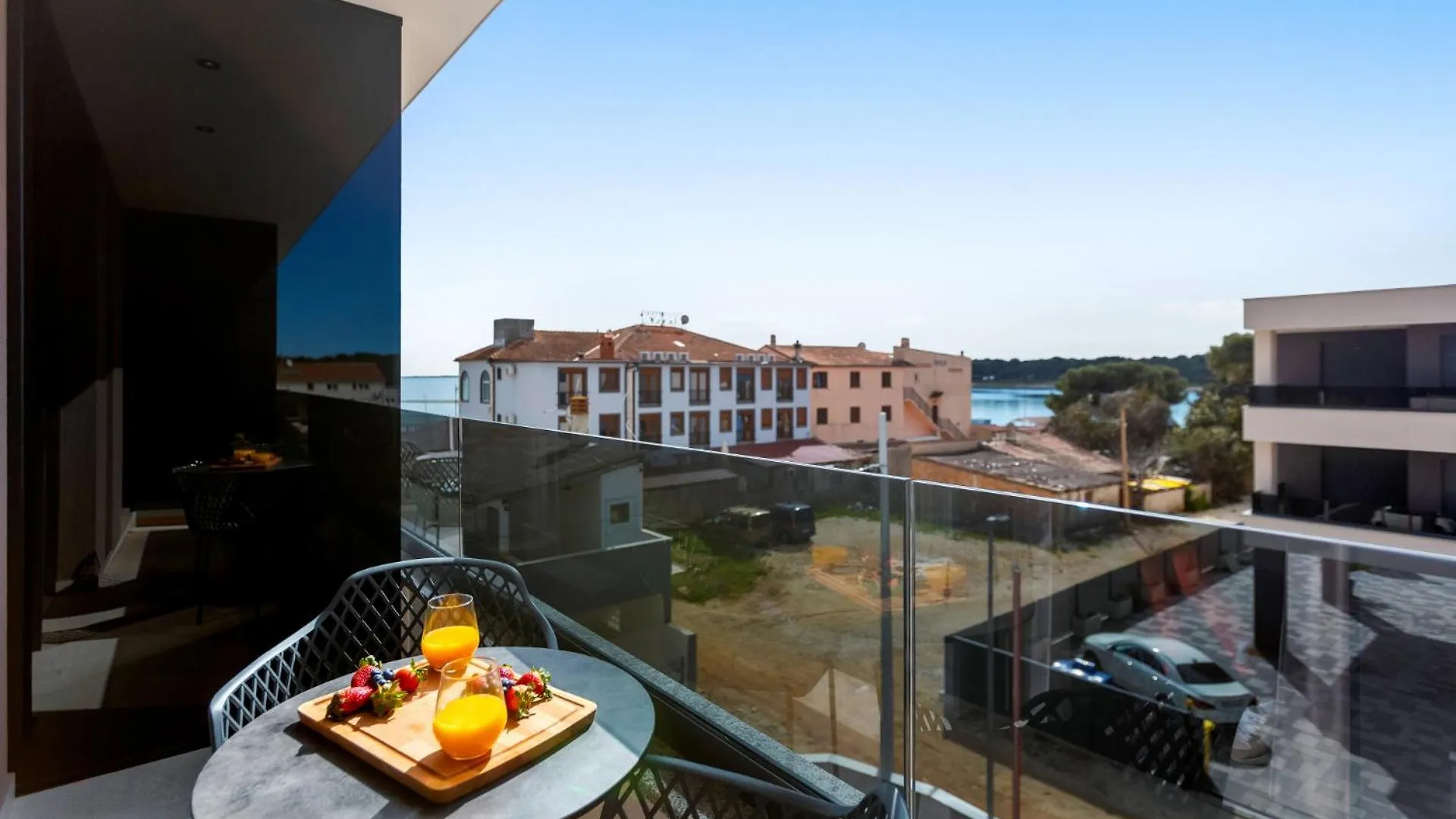 Fly Rooms Medulin - 50M From The Beach - New 2024 Gasthof