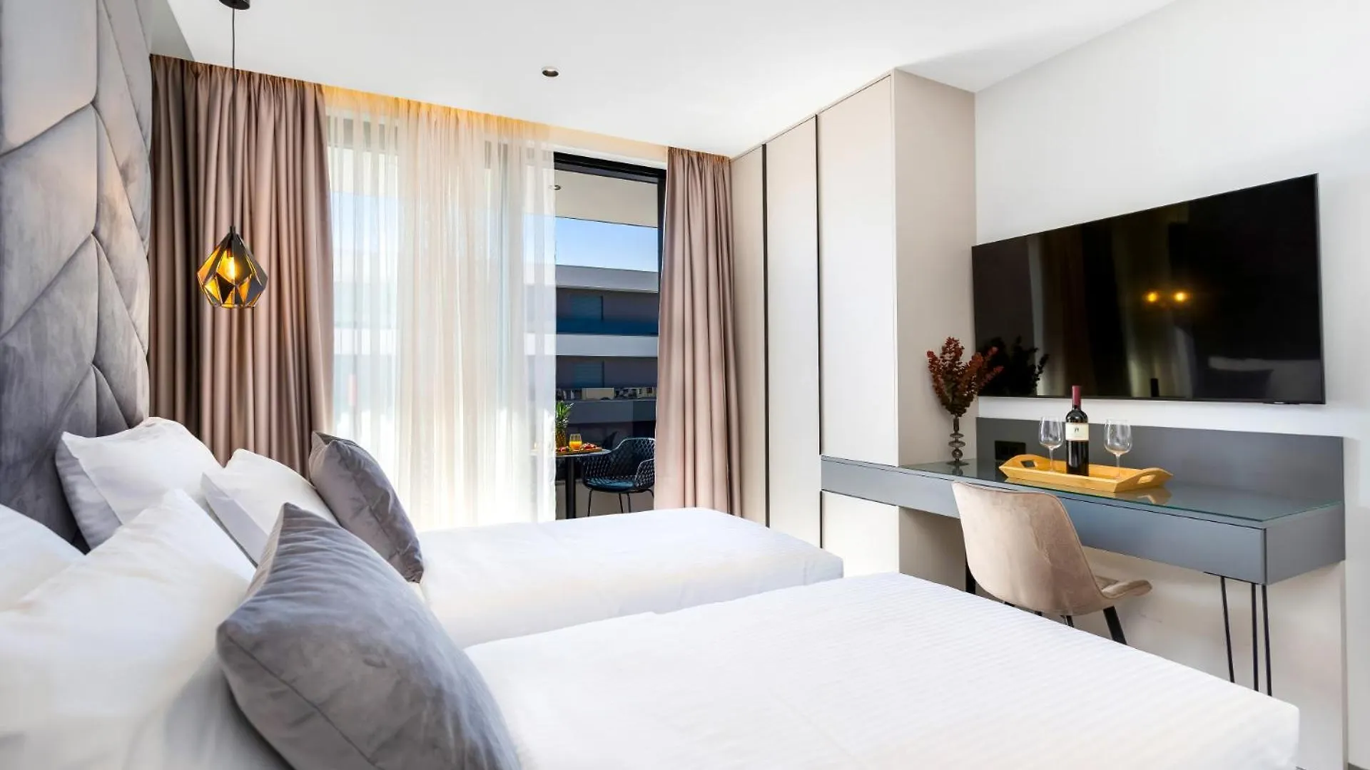 Fly Rooms Medulin - 50M From The Beach - New 2024 Gasthof